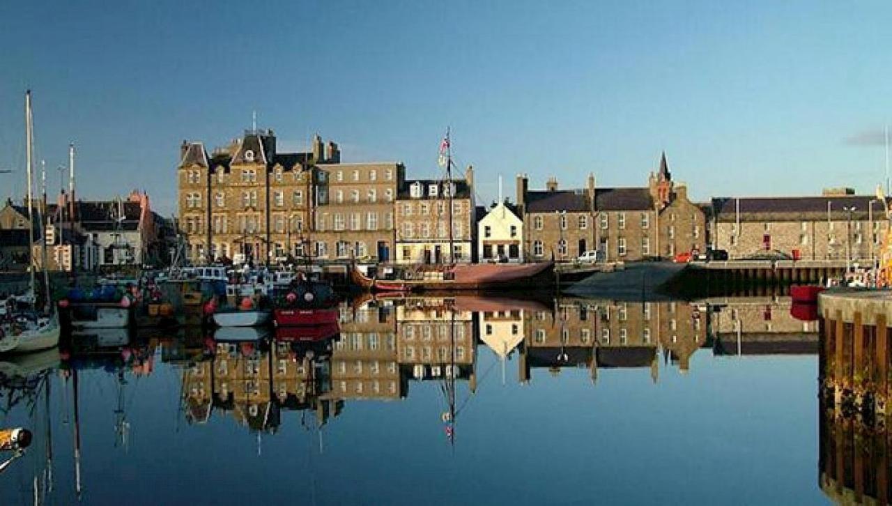 Fara 2 Room, 1 Bedroom - B&B Private Suite Kirkwall Exteriör bild